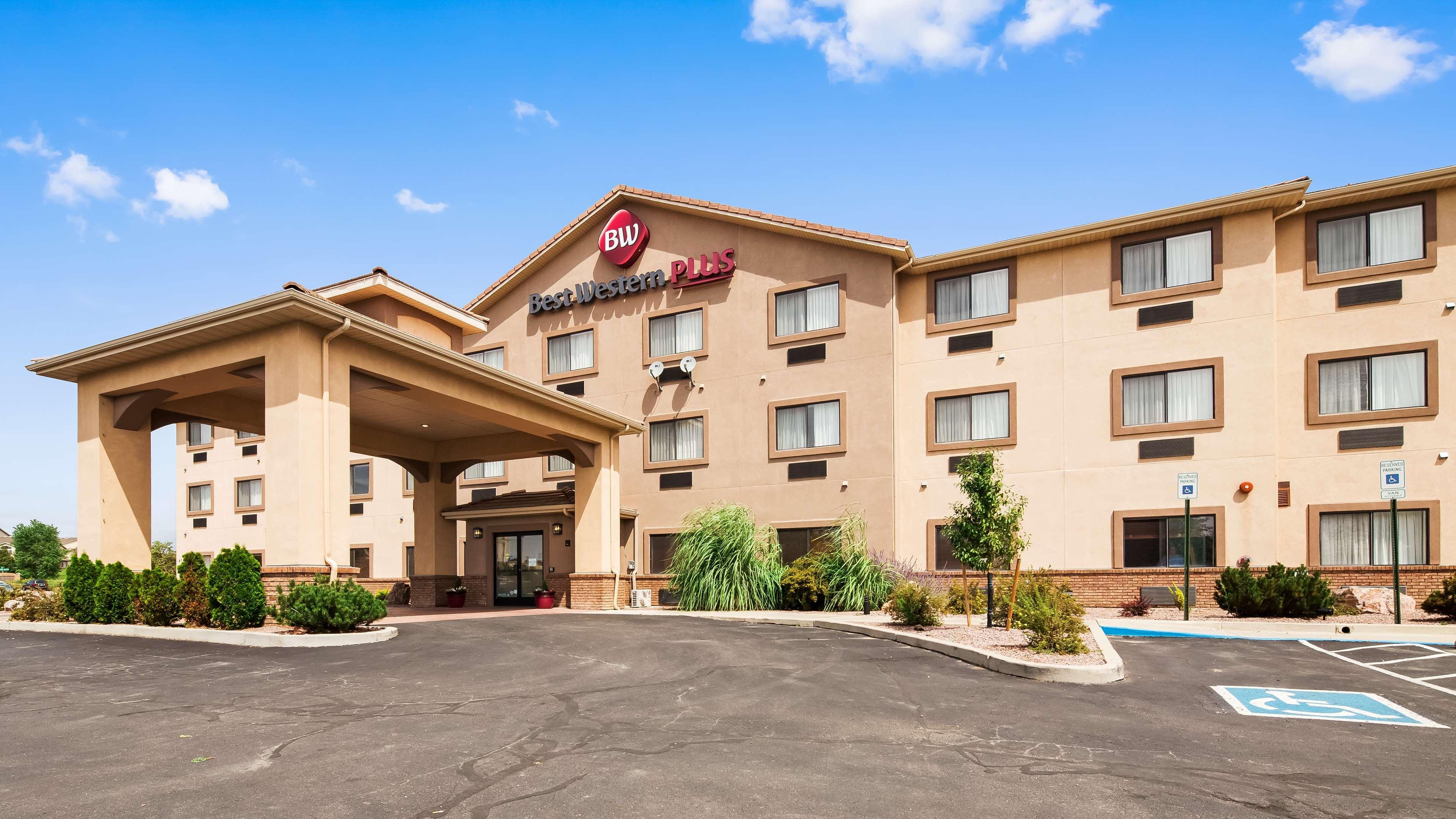 Best Western Plus Eagleridge Inn & Suites Pueblo Exterior photo